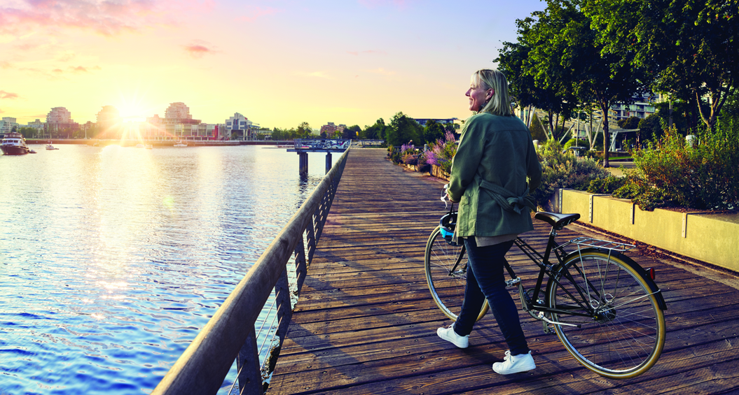 Caucasian Woman_Urban Biking and Walking